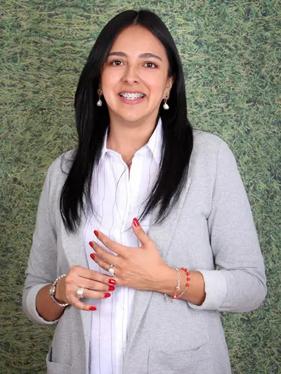 seccion equipo ella foto 2